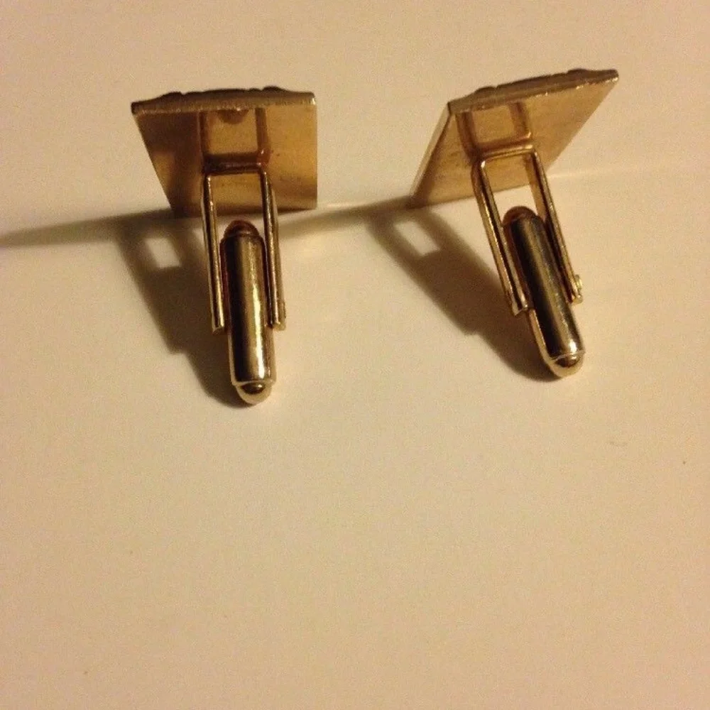 N/A vintage gold